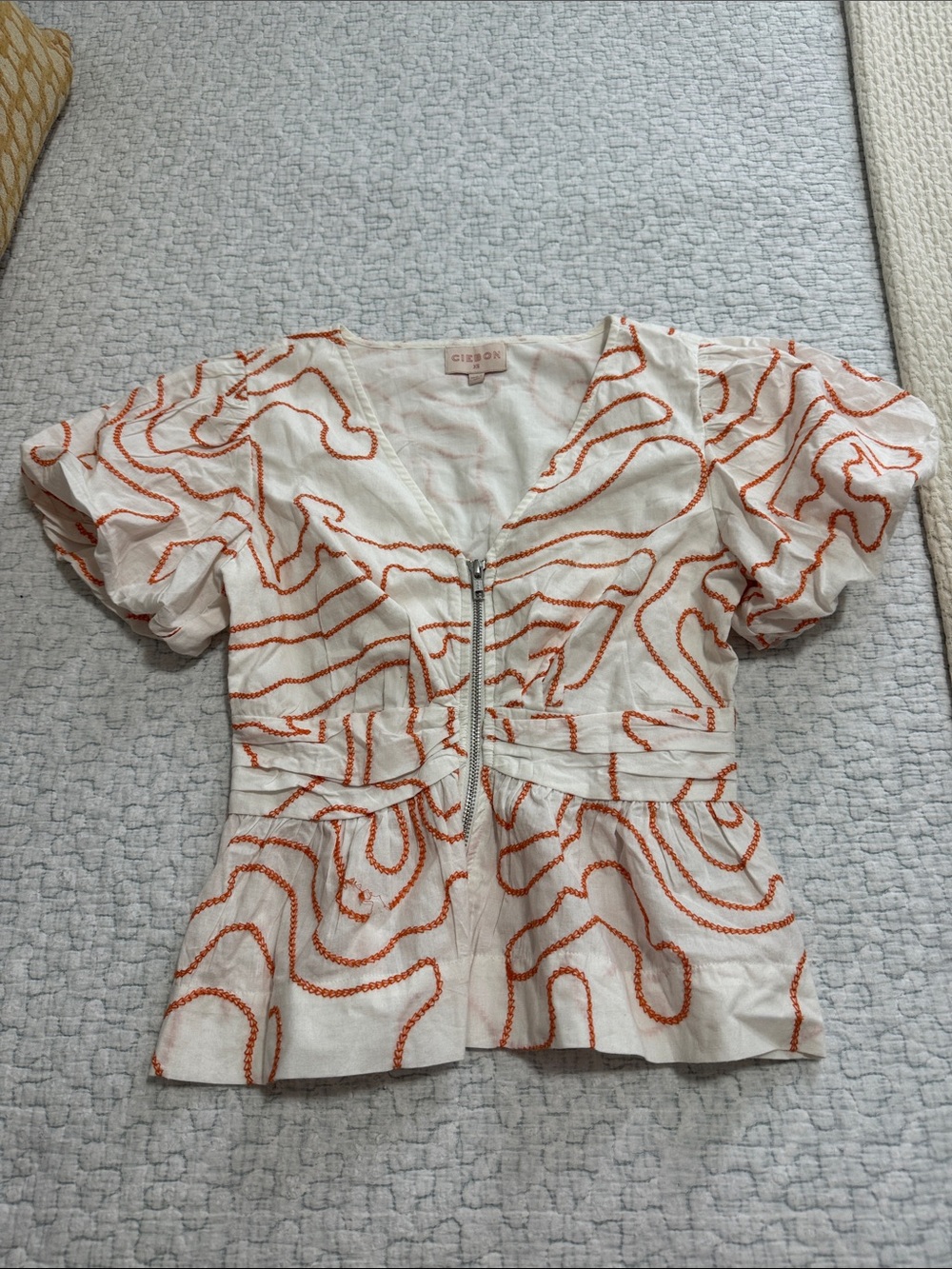 Nwot Ciebon White Puff-Sleeve Zip Front Blouse with Orange Embroidery